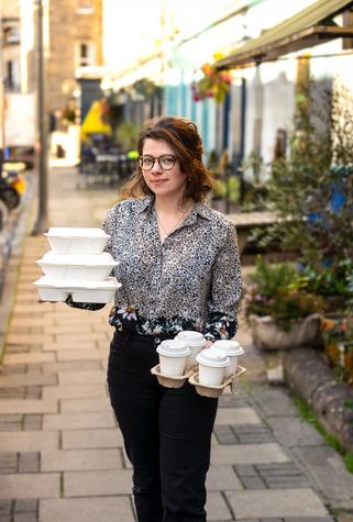 9" x 6" Large Bagasse Clamshell (200) - main image