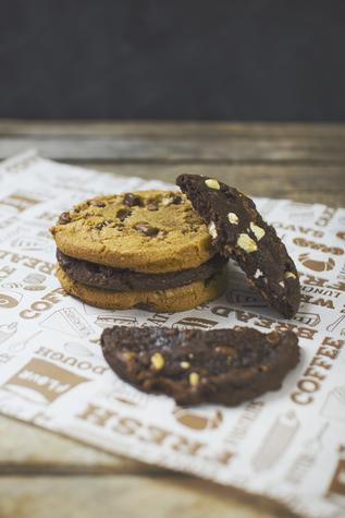 (1000) 400 x 300 White Greaseproof Sheet - Bakery - main image